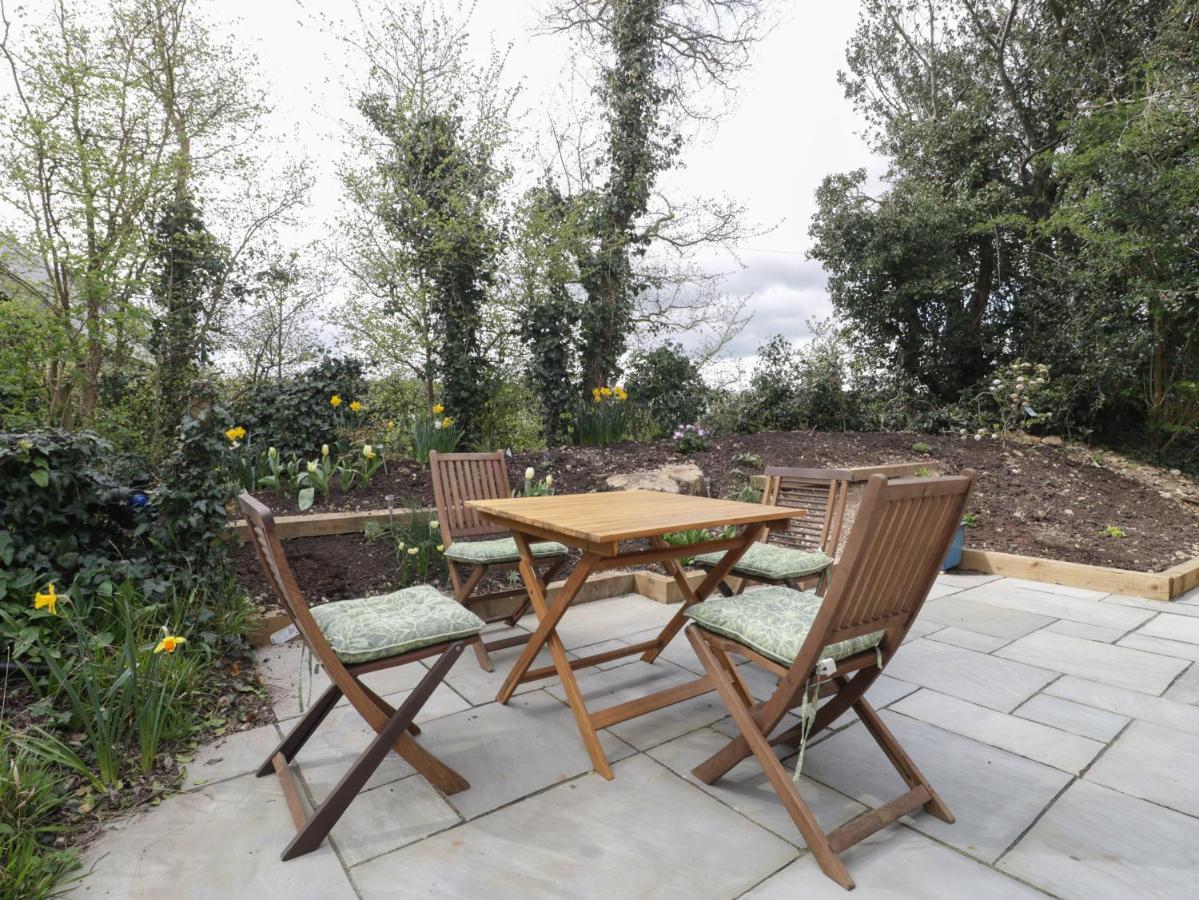 The Courtyard - Hilltop Barn Blandford Forum Esterno foto