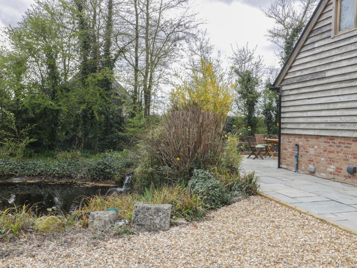 The Courtyard - Hilltop Barn Blandford Forum Esterno foto